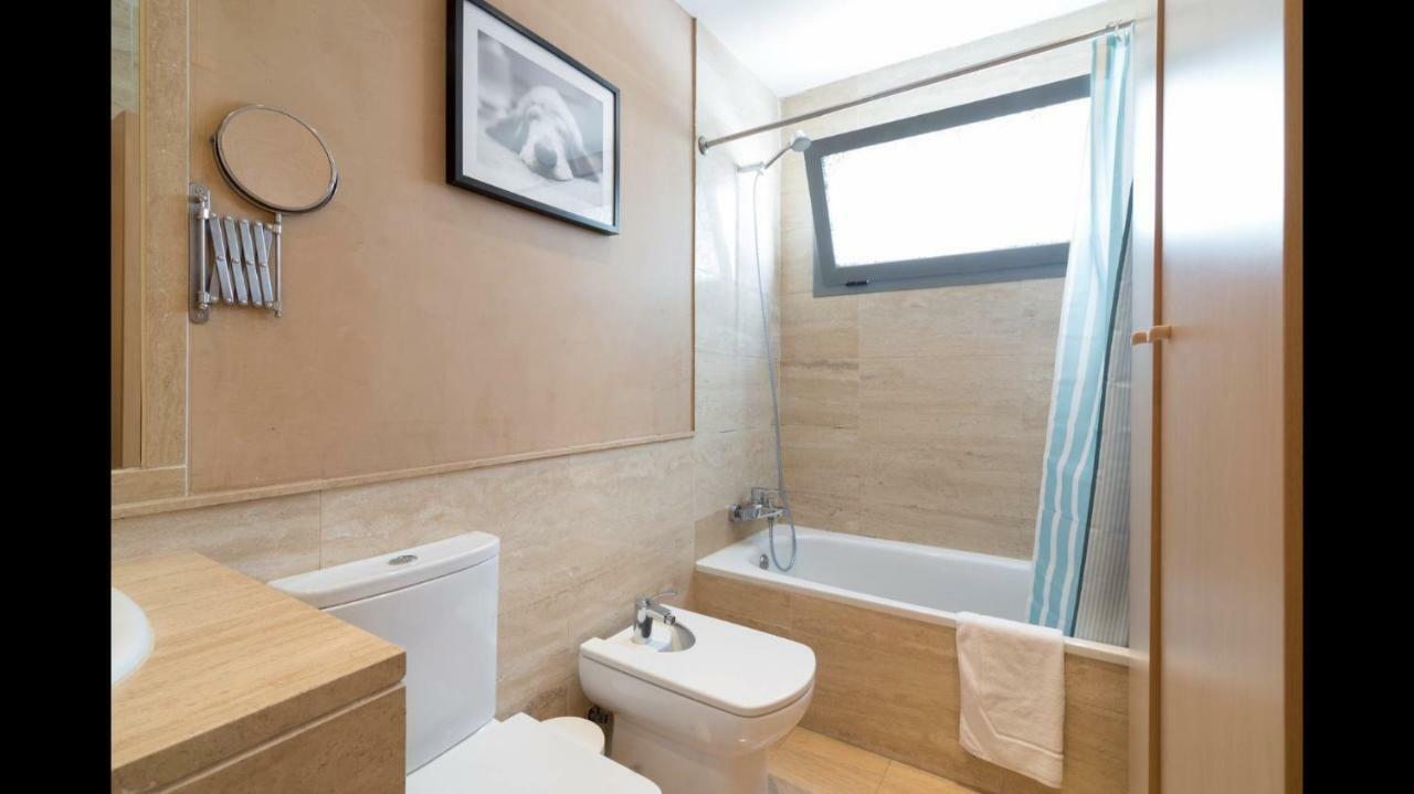 Apartamento Playa Y Piscina 1-2 Personas Малага Екстериор снимка